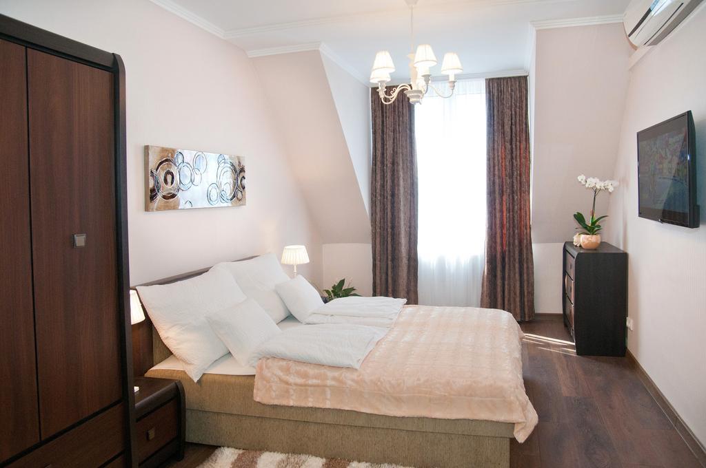 Ametiszt Apartman Héviz Zewnętrze zdjęcie
