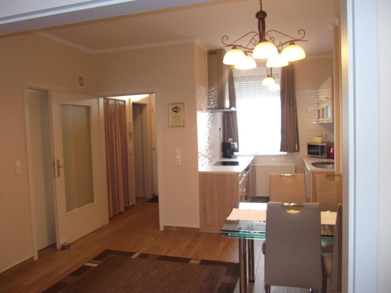 Ametiszt Apartman Héviz Zewnętrze zdjęcie
